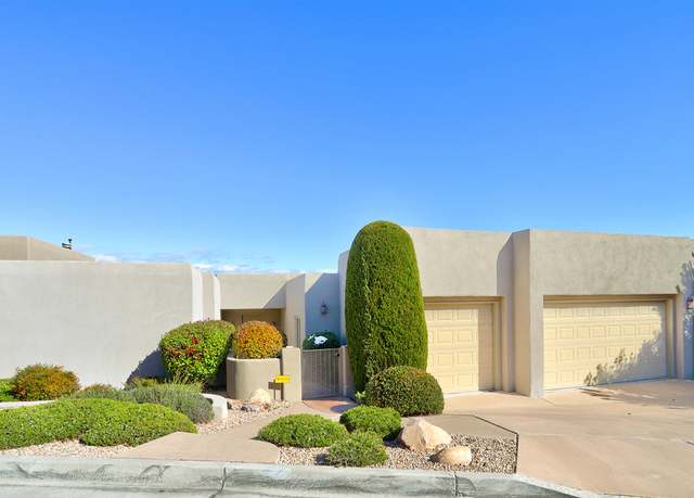 Property at 3912 Oxbow Village Ln NW, Albuquerque, NM 87120, 4 beds, 3.5 baths