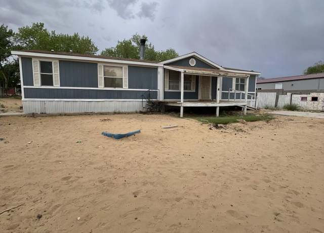 Property at 14 Hilda Ln, Los Lunas, NM 87031, 3 beds, 2 baths