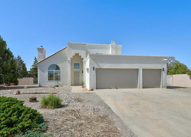Property at 240 Nicklaus Dr SE, Rio Rancho, NM 87124, 4 beds, 2 baths