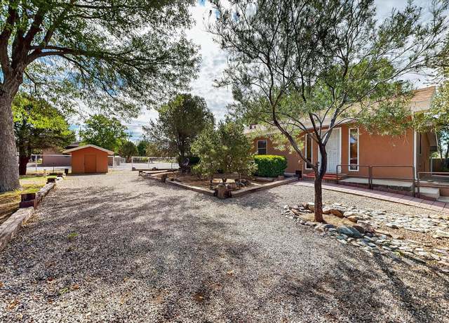 Property at 3 Orona Rd, Los Lunas, NM 87031, 3 beds, 2 baths