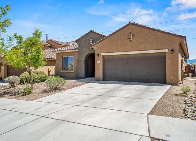 Property at 4711 Hojas Verdes, Santa Fe, NM 87507, 3 beds, 2 baths