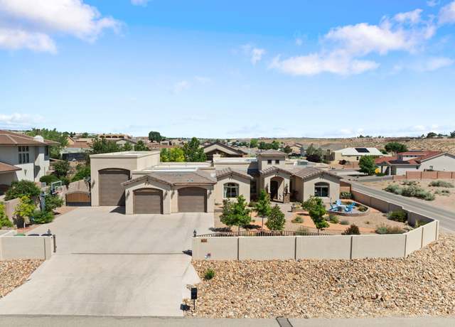 Property at 2633 Globe Ct NE, Rio Rancho, NM 87124, 4 beds, 3.5 baths