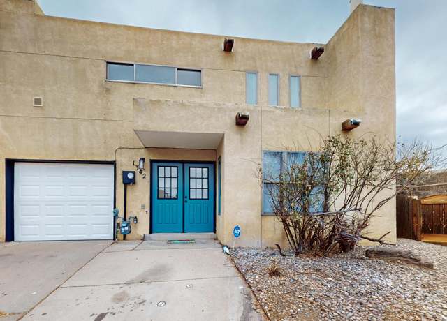 Property at 13428 Panorama Loop NE, Albuquerque, NM 87123, 2 beds, 2.5 baths