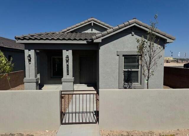 Property at 5607 Sagan Loop SE, Albuquerque, NM 87106, 2 beds, 2 baths