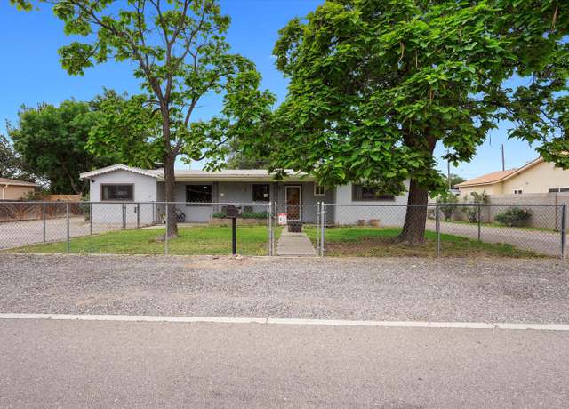 Property at 2836 La Fonda Dr SW, Albuquerque, NM 87105, 3 beds, 1 bath