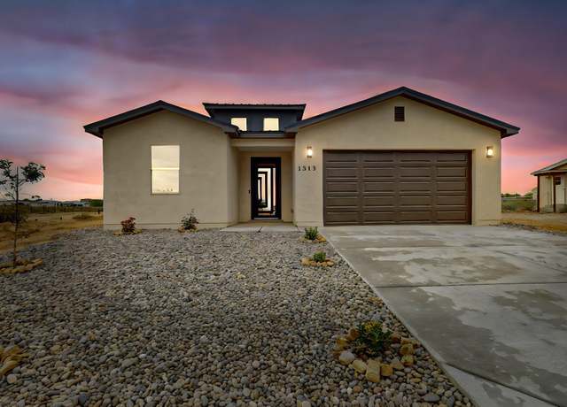 Property at 1313 Tulip Rd Se Rd SE, Rio Rancho, NM 87124, 5 beds, 3 baths