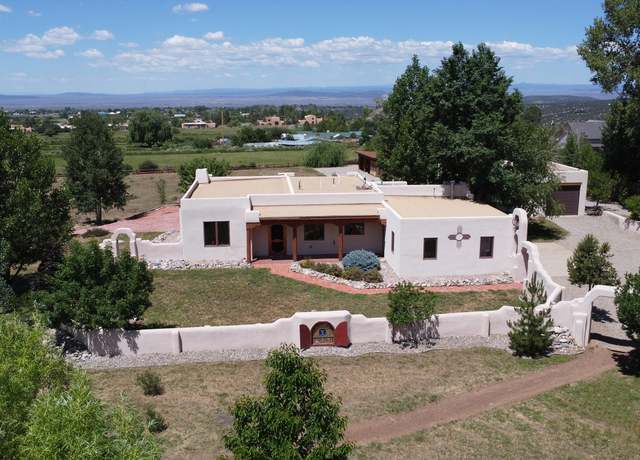 Property at 8 Juan Martinez Rd, Arroyo Seco, NM 87514, 3 beds, 3 baths