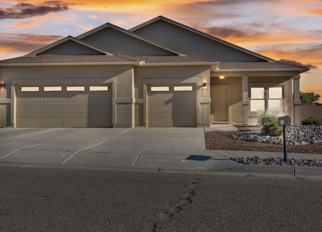 Property at 2513 Istle Rd NE, Rio Rancho, NM 87124, 3 beds, 2 baths