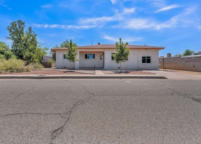 Property at 3706 Veranda Rd NE, Albuquerque, NM 87110, 3 beds, 2 baths
