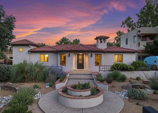 Property at 1702 Park Ave SW, Albuquerque, NM 87104, 3 beds, 3 baths