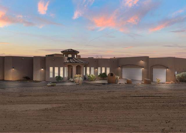 Property at 5720 Rio Lama Rd NE, Rio Rancho, NM 87144, 5 beds, 4 baths