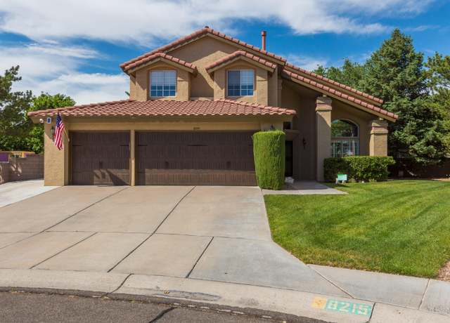 Property at 8215 Corona Ave NE, Albuquerque, NM 87122, 5 beds, 3 baths