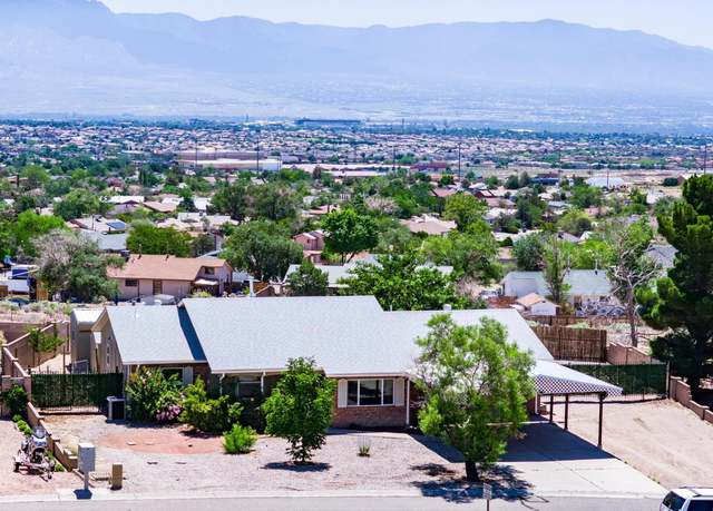 Property at 787 Everest Rd SE, Rio Rancho, NM 87124, 3 beds, 2 baths