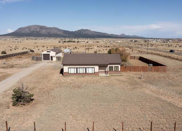 Property at 401 A Nm-344, Edgewood, NM 87015, 2 beds, 2.5 baths
