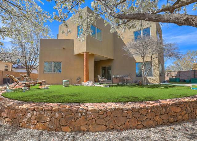 Property at 5524 Poblanos Ct NW, Albuquerque, NM 87107, 3 beds, 2.5 baths
