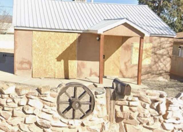 Property at 376 58th St St NW, Albuquerque, NM 87105, 3 beds, 1 bath