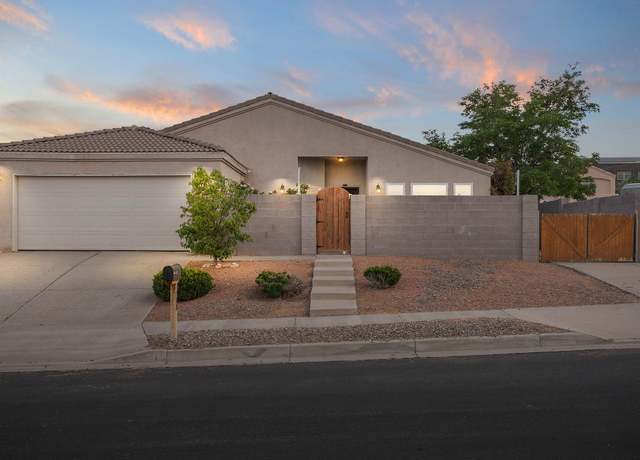 Property at 4700 Crestridge Ave NW, Albuquerque, NM 87114, 4 beds, 2 baths