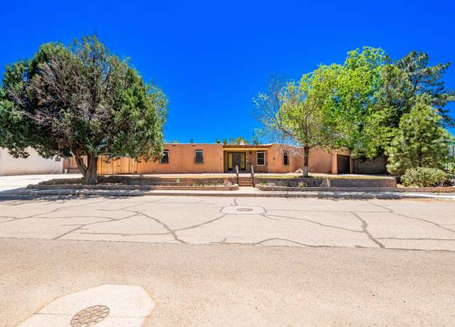 Property at 3210 Roma Ave NE, Albuquerque, NM 87106, 3 beds, 2 baths