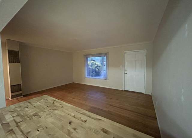 Property at 529 Cagua Dr SE, Albuquerque, NM 87108, 2 beds, 1 bath