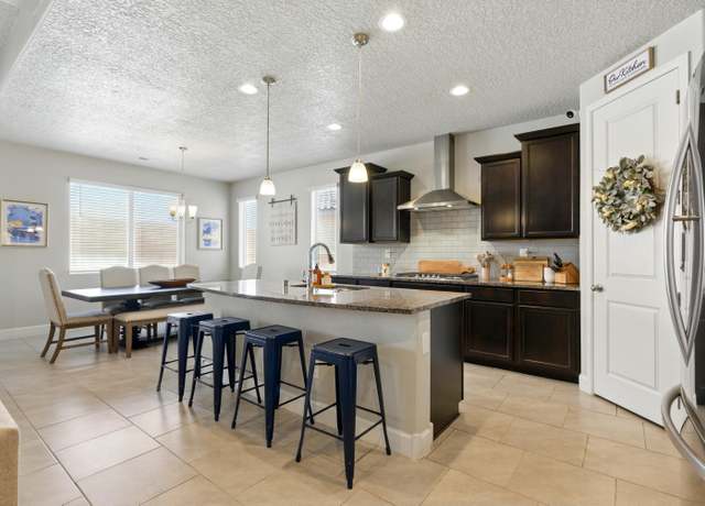 Property at 4529 Skyline Loop NE, Rio Rancho, NM 87144, 4 beds, 3.5 baths