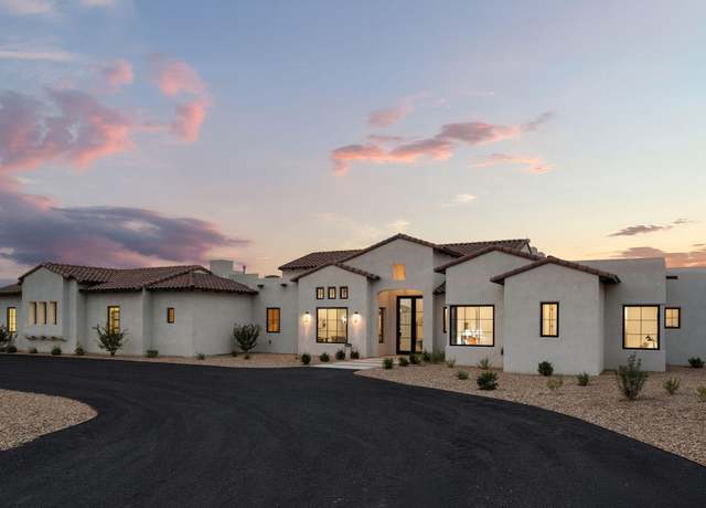 Property at 8601 Beverly Hills Ave NE, Albuquerque, NM 87122, 4 beds, 4.5 baths