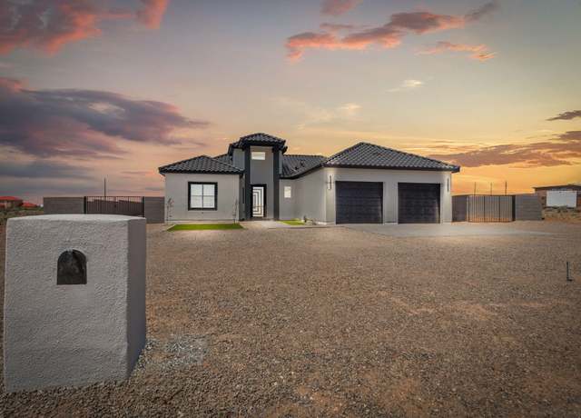Property at 141 9th Ave NE, Rio Rancho, NM 87124, 4 beds, 2.5 baths