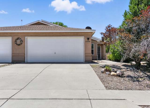 Property at 11200 Vistazo Pl SE, Albuquerque, NM 87123, 3 beds, 2 baths