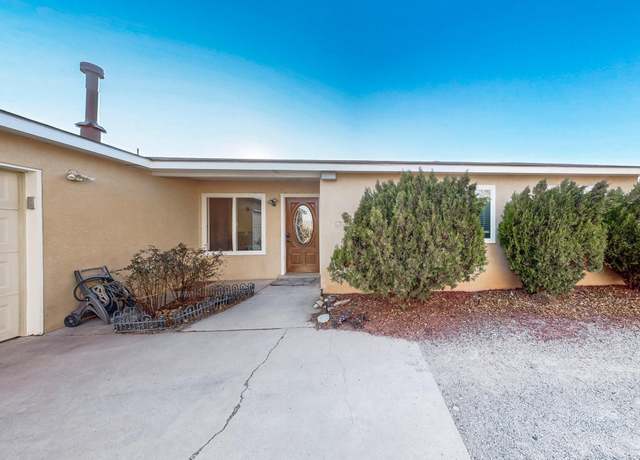 Property at 1609 33rd St SE, Rio Rancho, NM 87124, 3 beds, 2 baths