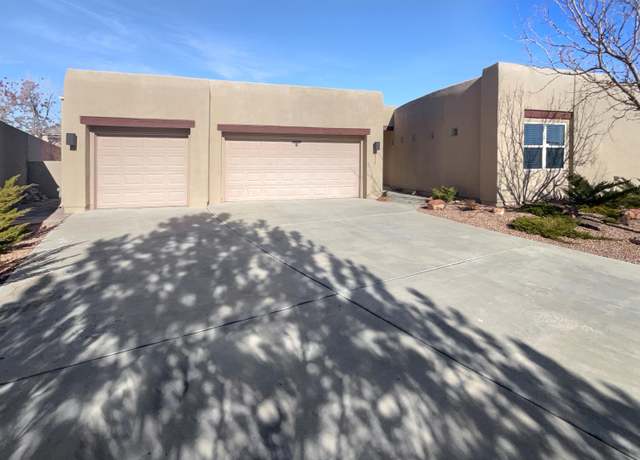 Property at 2505 Vista Manzano Loop NE, Rio Rancho, NM 87144, 4 beds, 3.5 baths