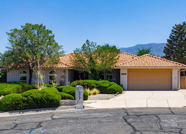 Property at 5900 Los Hermanos Ct NE, Albuquerque, NM 87111, 3 beds, 2.5 baths