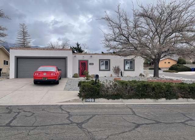 Property at 1600 Cullen Ln NE, Albuquerque, NM 87112, 3 beds, 2 baths