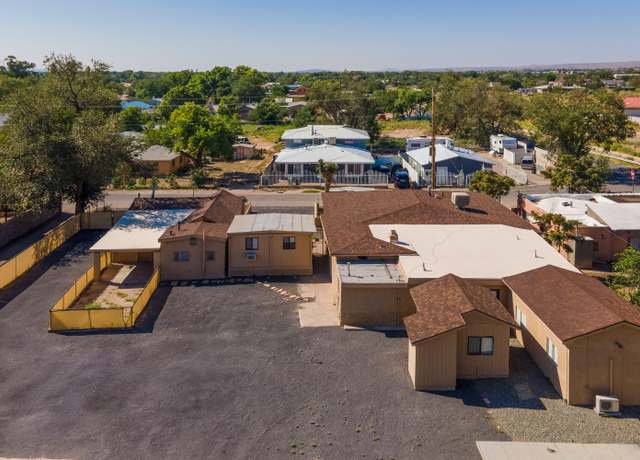 Property at 3102 Rosendo Garcia Rd SW, Albuquerque, NM 87105, 7 beds, 3 baths