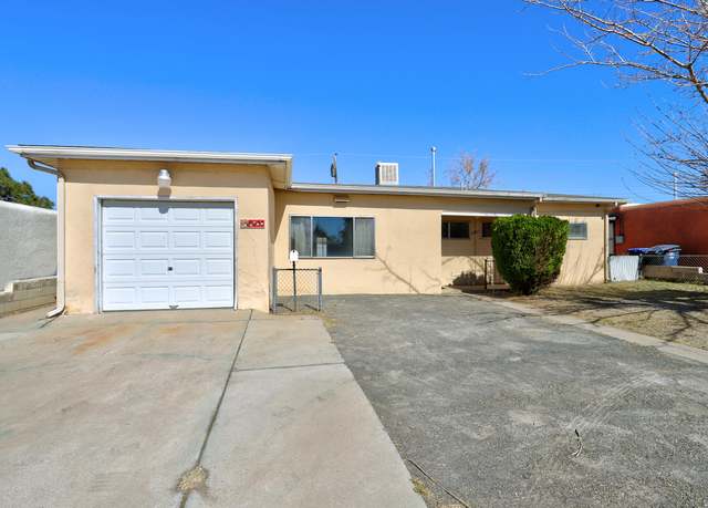 Property at 5921 Candelaria Rd NE, Albuquerque, NM 87110, 3 beds, 2 baths