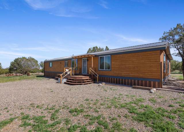 Property at 5 Morning Star Rd, Edgewood, NM 87015, 3 beds, 2 baths