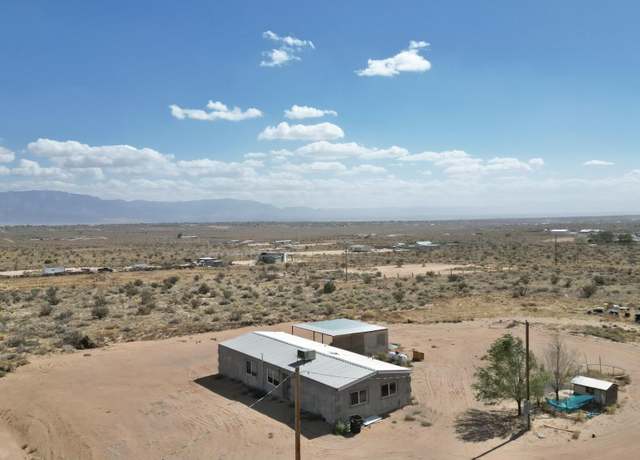 Property at 1802 4th Avenue Northwest, Rio Rancho, NM 87124, 3 beds, 2 baths