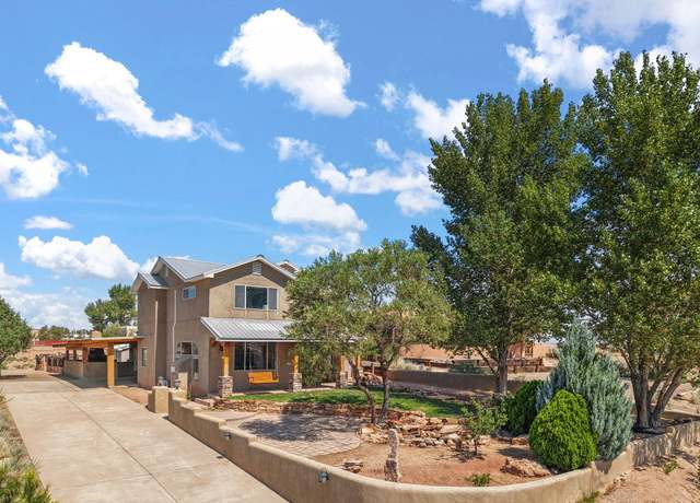 Property at 825 Acapulco Rd NE, Rio Rancho, NM 87144, 3 beds, 2.5 baths