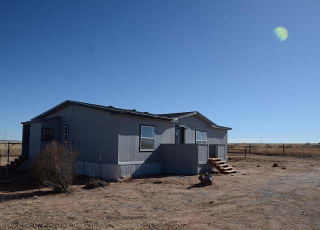 Property at 12 Palomino Dr, Moriarty, NM 87035, 3 beds, 2 baths