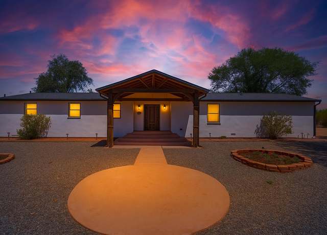 Property at 1743 Antone Loop Rd SW, Albuquerque, NM 87105, 4 beds, 2.5 baths