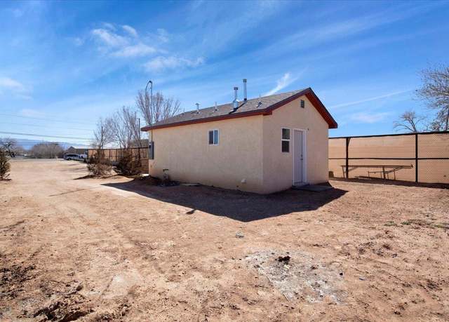 Property at 913 S Main St, Belen, NM 87002, 1 bed, 1 bath