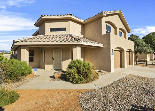 Property at 6204 Eagle Eye Dr NW, Albuquerque, NM 87120, 3 beds, 2.5 baths