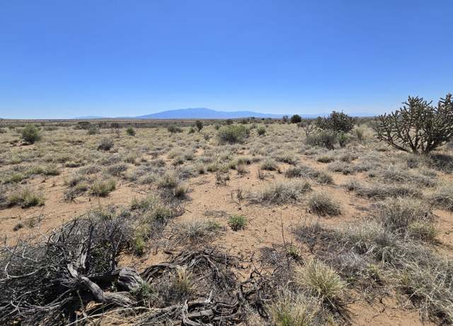 Property at 5002 Dudley Dr NE, Rio Rancho, NM 87144