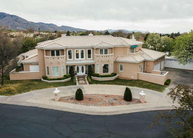 Property at 6404 Oak Hl NE, Albuquerque, NM 87111, 7 beds, 7.5 baths