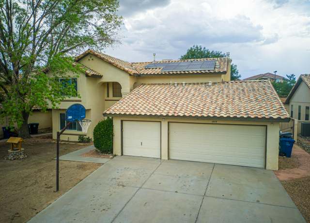 Property at 1809 Cedarwood Ave NW, Albuquerque, NM 87120, 3 beds, 2.5 baths