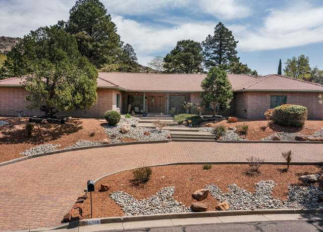 Property at 1316 Stagecoach Ln SE, Albuquerque, NM 87123, 3 beds, 3.5 baths