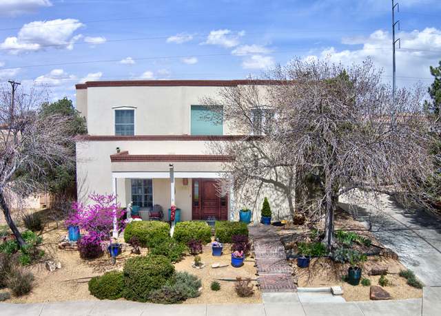 Property at 4209 Via De Luna NE, Albuquerque, NM 87110, 3 beds, 2.5 baths