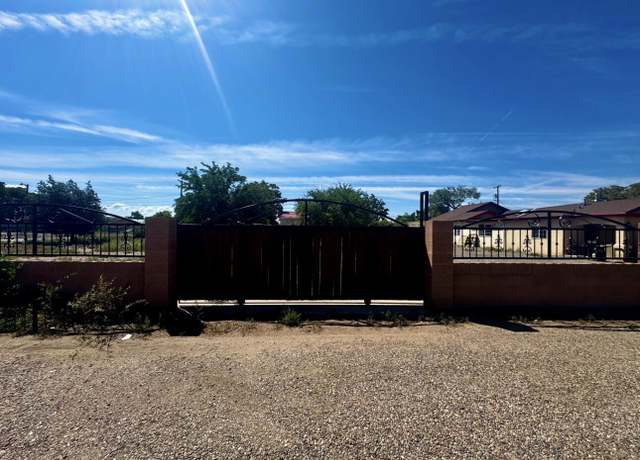 Property at 300 Camino Cinco SW, Albuquerque, NM 87105