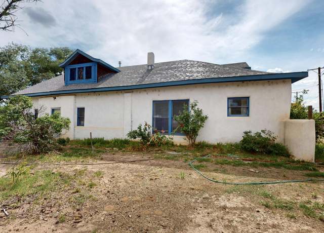 Property at 2500 Thompson Rd NW, Albuquerque, NM 87104, 2 beds, 1 bath