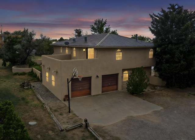 Property at 4207 Ravine Rd, Santa Fe, NM 87507, 5 beds, 3.5 baths