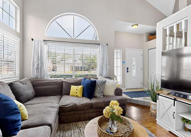Property at 4632 Homestead Trl NW, Albuquerque, NM 87120, 3 beds, 2.5 baths