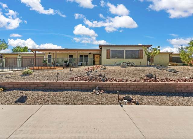 Property at S 1405 13th St SE, Rio Rancho, NM 87124, 4 beds, 3 baths